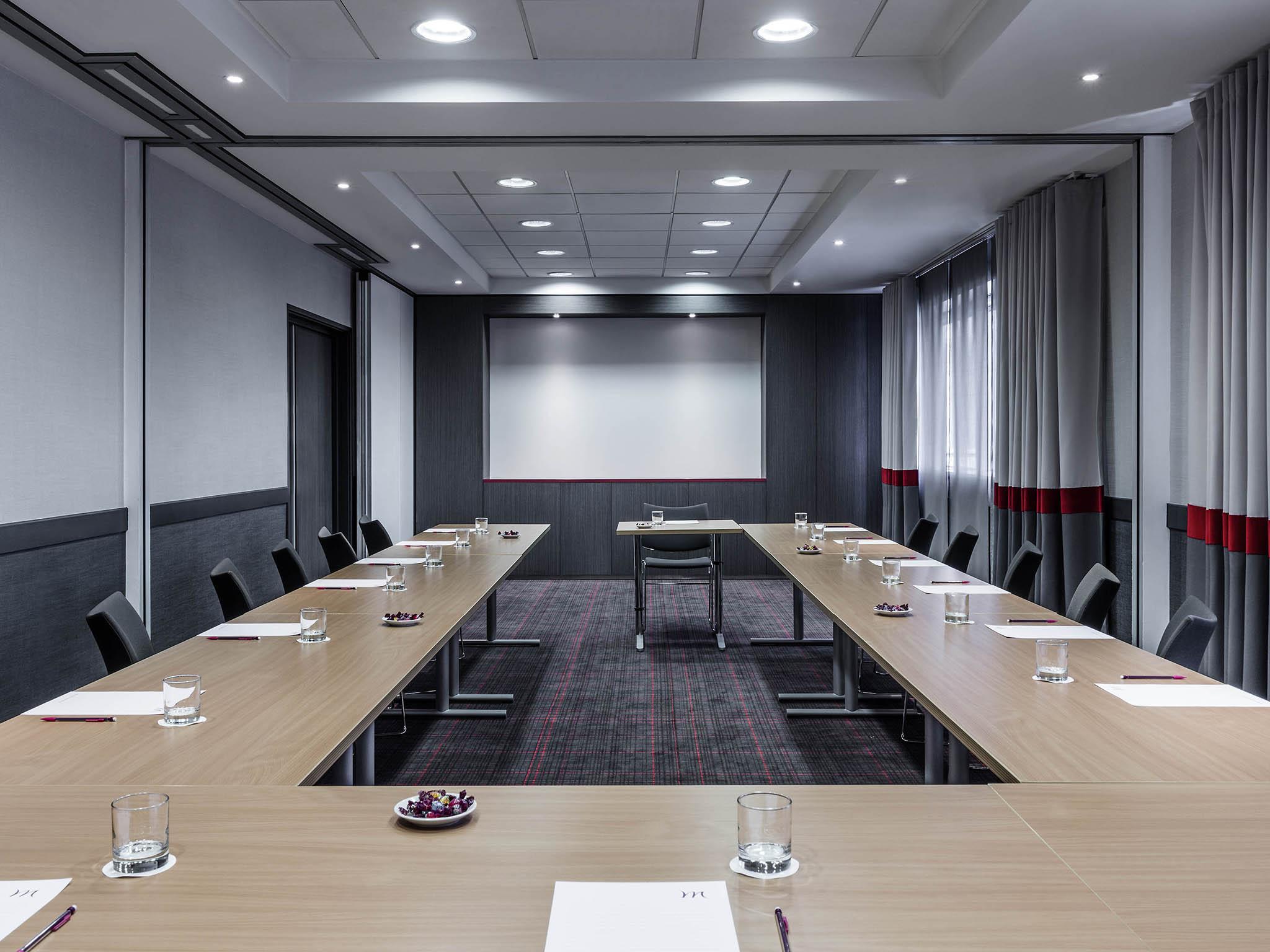 Hotel Mercure Paris La Defense Grande Arche Nanterre