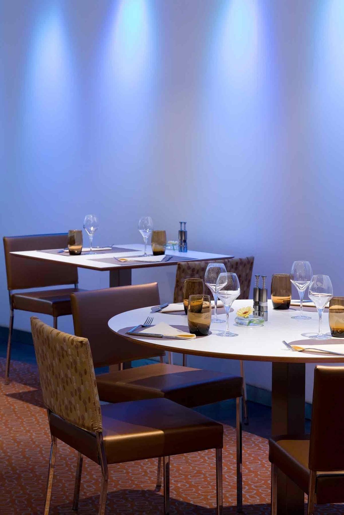 Mercure Paris La Defense Grande Arche Hotel 4*