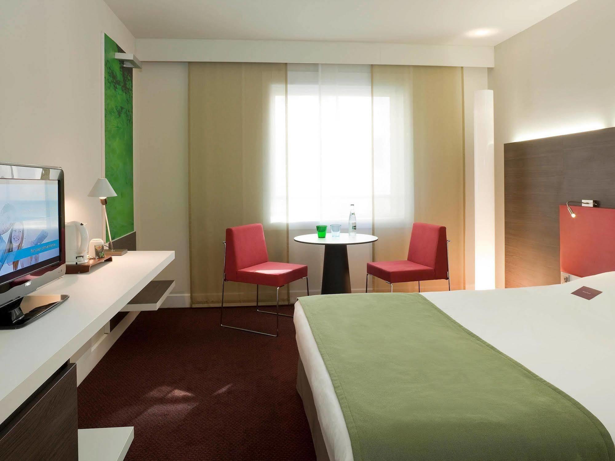 Mercure Paris La Défense Grande Arche Nanterre