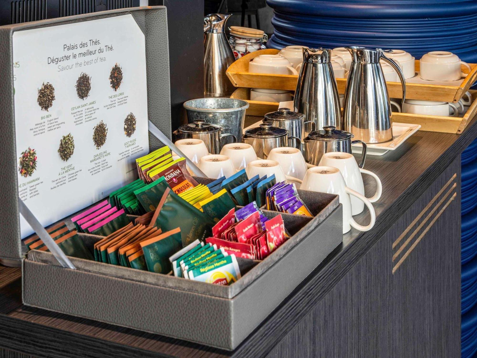 Hotel Mercure Paris La Defense Grande Arche 4*