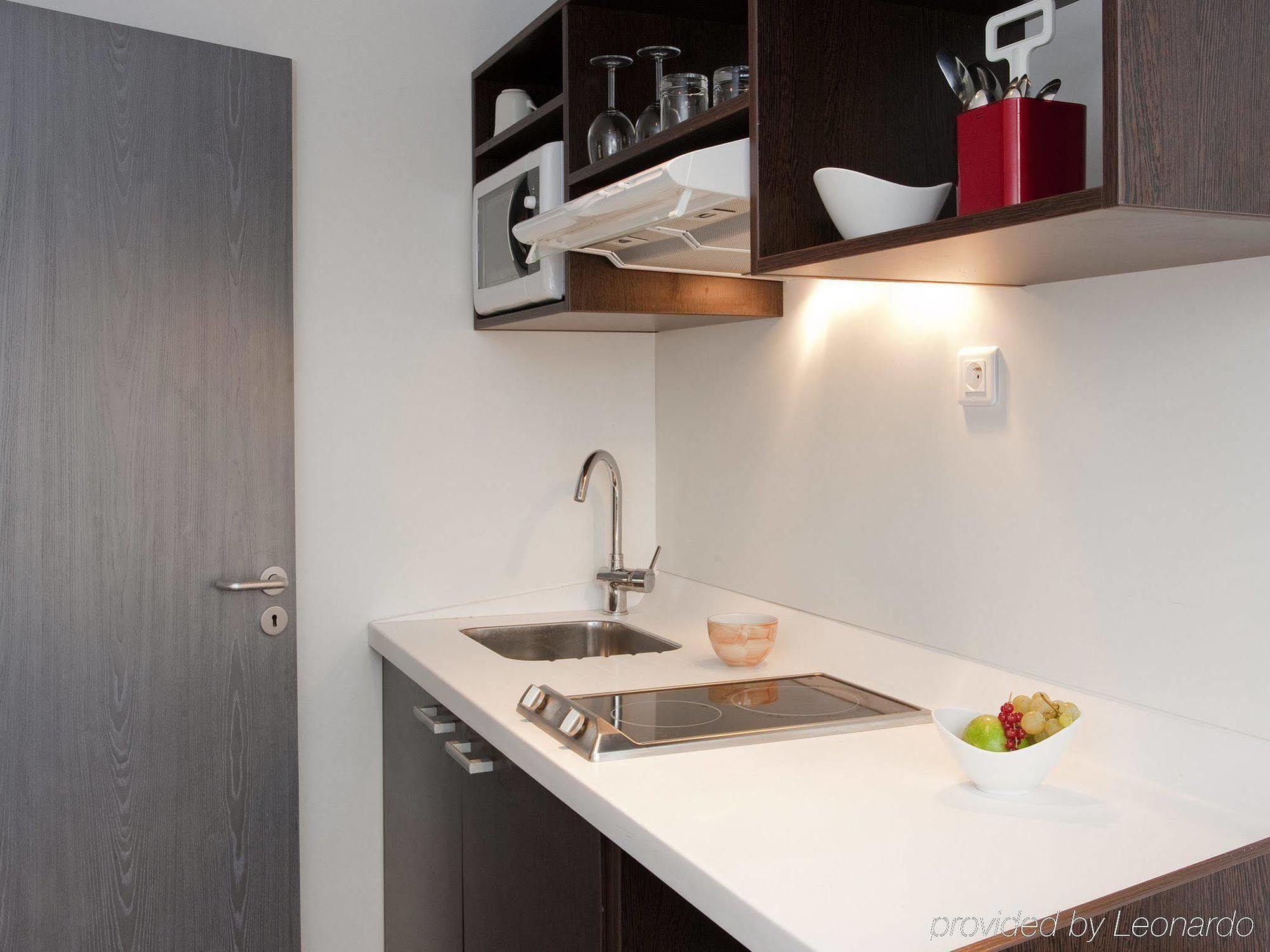 Mercure Paris La Defense Grande Arche Hotel 4*