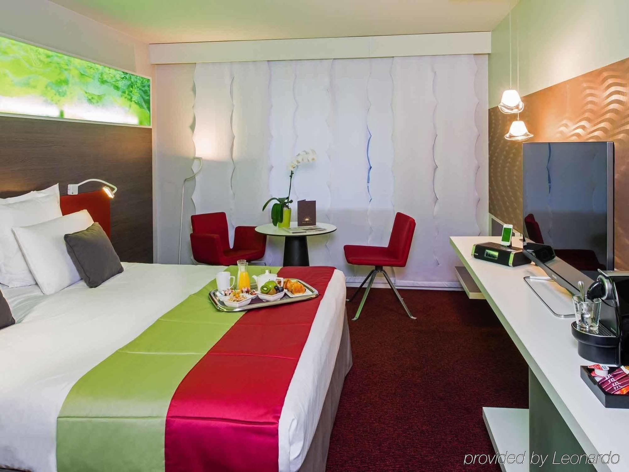Hotel Mercure Paris La Defense Grande Arche 4*