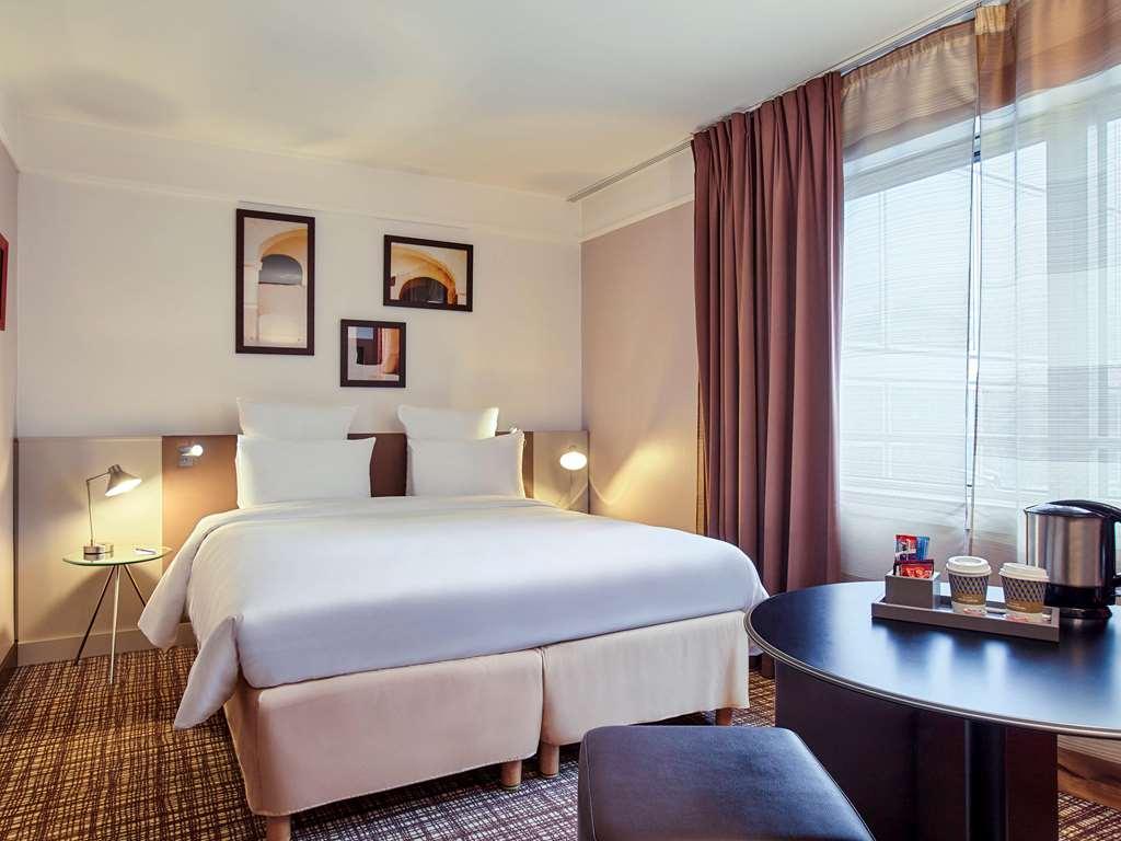 Hotel Mercure Paris La Defense Grande Arche 4*